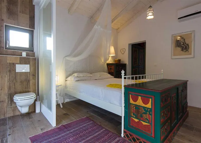 House Mint Ii With Full Privacy *