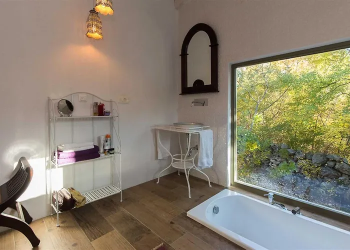 House Mint Ii With Full Privacy Bajcici