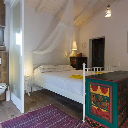 House Mint Ii With Full Privacy *